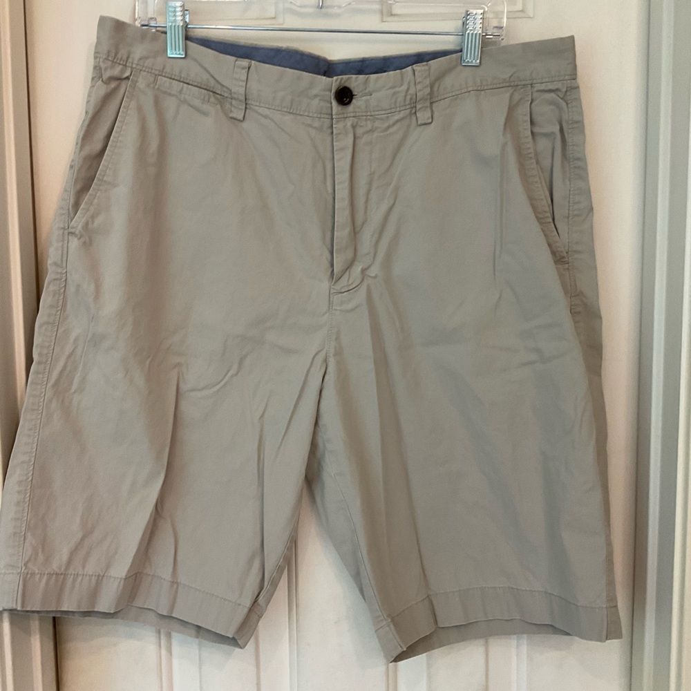 J Crew Shorts, Cotton, Flat Front, Khaki, Zip, Pockets, Belt Loops, Men’s Sz 36